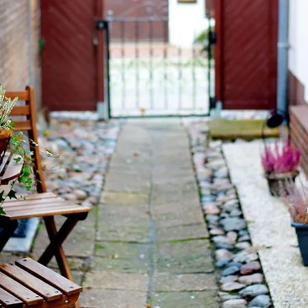 Trautes Heim Ost Lägenhet *